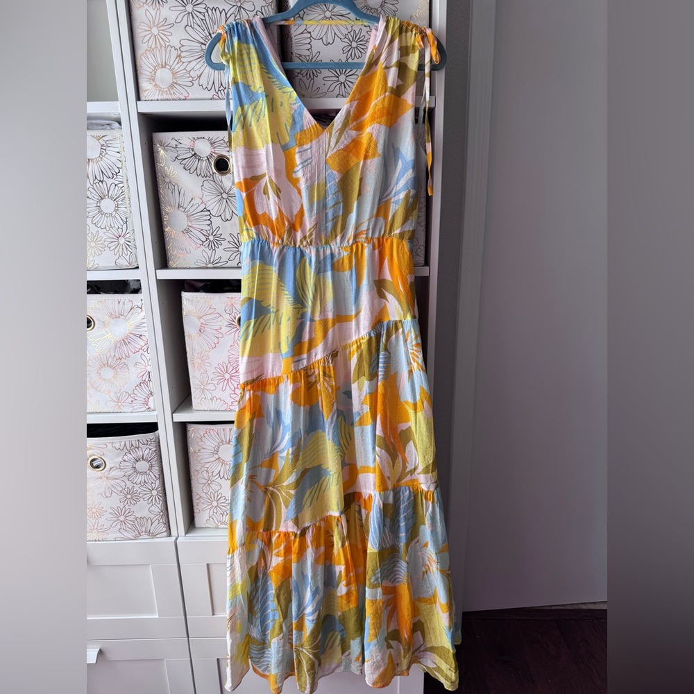 1. State Vibrant Floral Maxi Dress with pockets